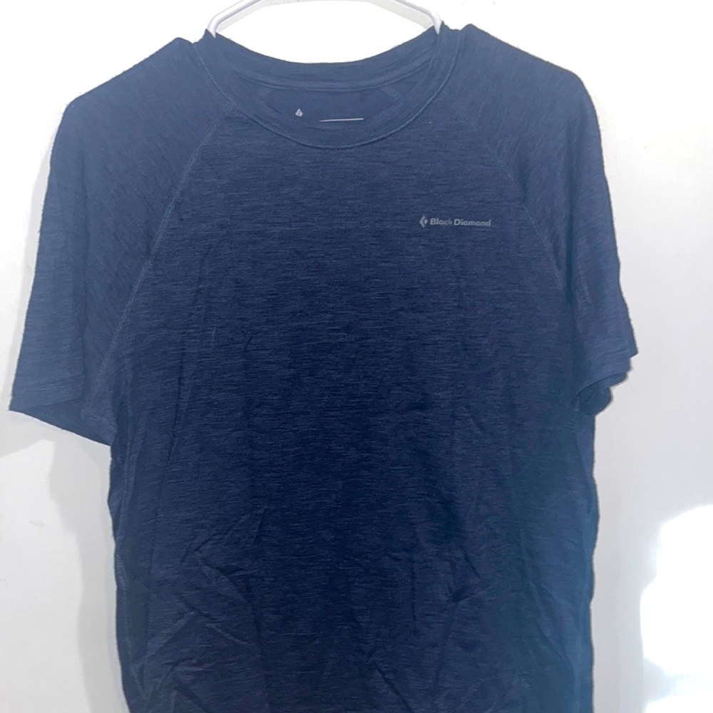 Black diamond men’s size medium merino wool T-shirt